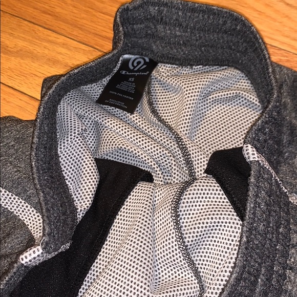 Champion Athletic Shorts 2/10$ - Picture 5 of 5